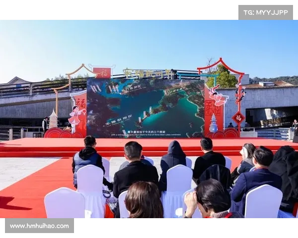 乘鳌鱼灯船,杭州文旅喊“小冻梨”“小砂糖橘”来杭过年啦 乘鳌鱼灯船,杭州文旅喊“小冻梨”“小砂糖橘”来杭过年啦